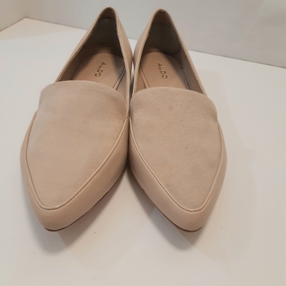 Aldo Flats with small gold heel detail - Picture 7 of 7